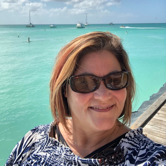 Meet your Posher, Ann - Picture 1 of 1